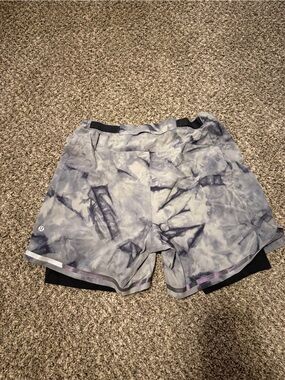 Lululemon surge shorts